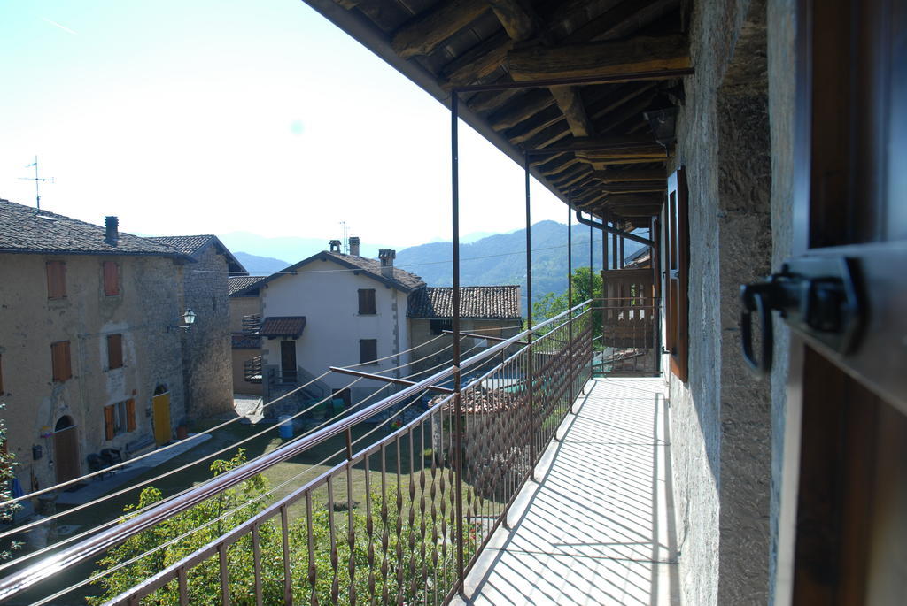 Bed & Breakfast Castello Regina Brembilla Room photo